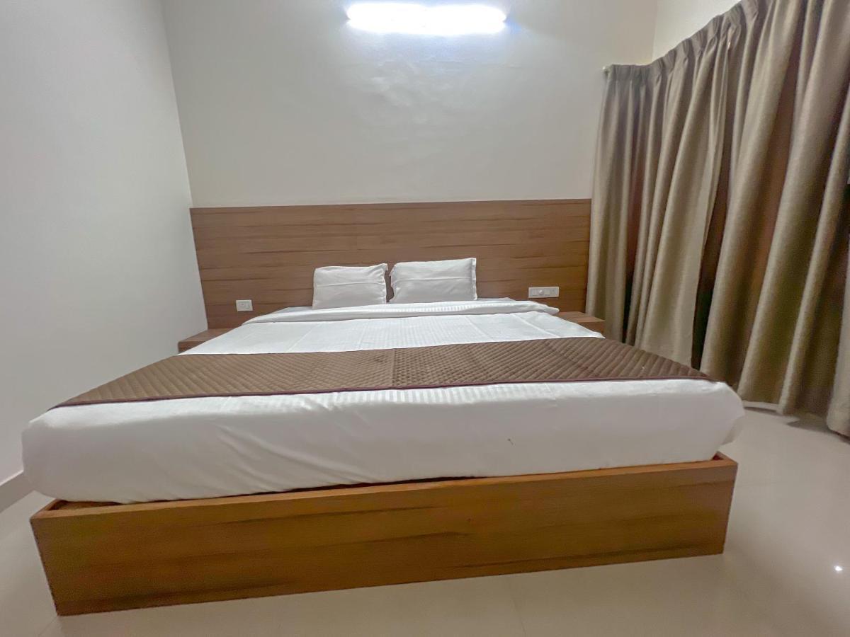 Hotel Elite By Agira Hotels-Free Airport Pickup Or Drop Yelahanka Exterior foto