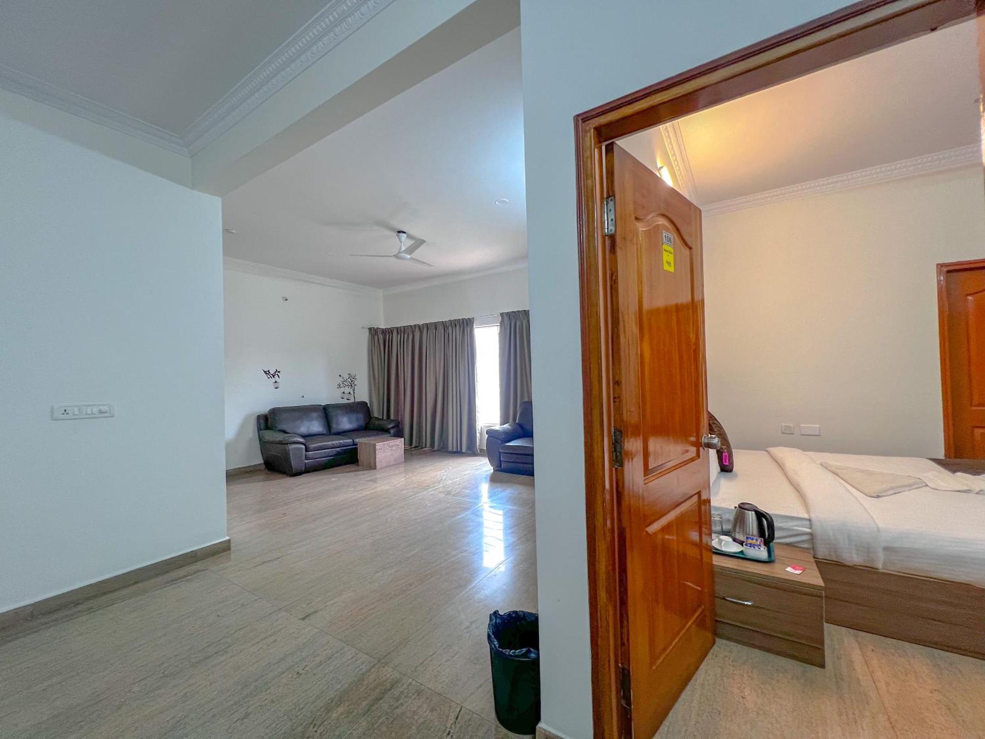 Hotel Elite By Agira Hotels-Free Airport Pickup Or Drop Yelahanka Exterior foto